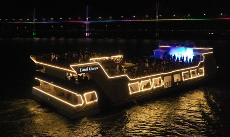 Backwater Village Cruise